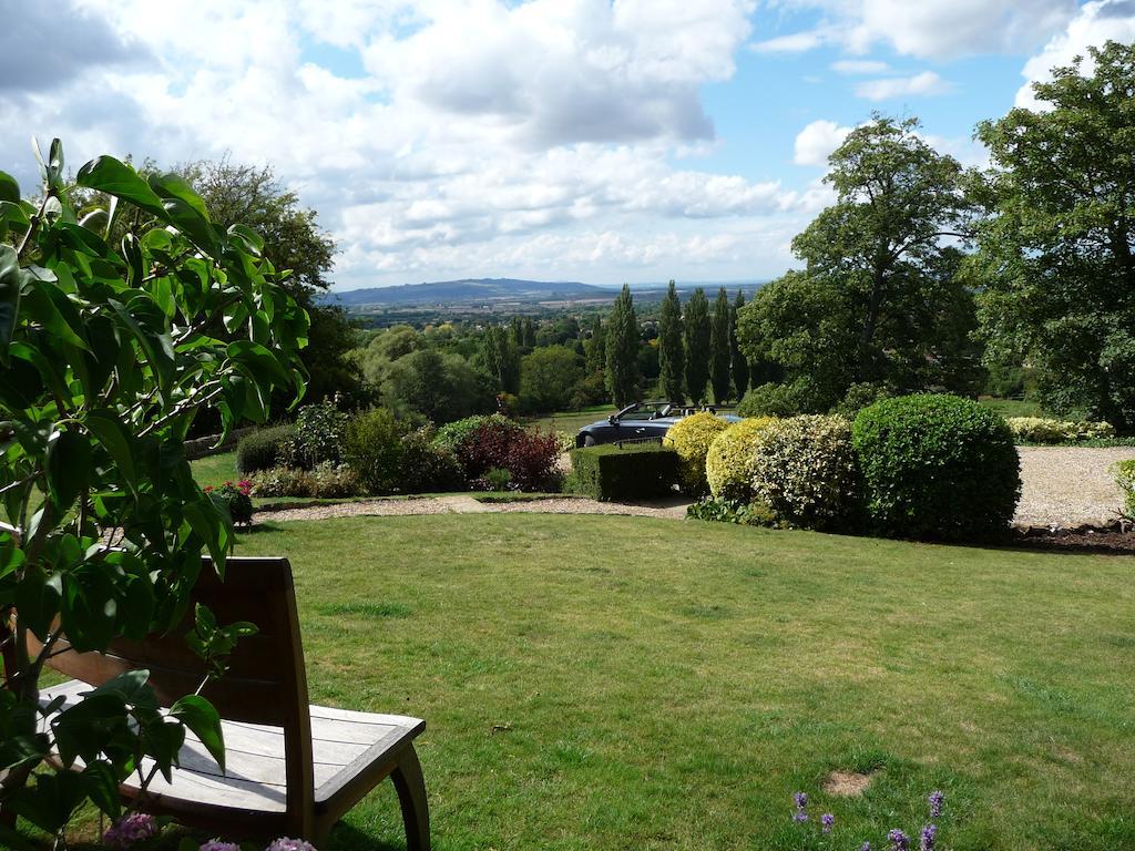 The Apartment At Hillside Lodge Broadway  Esterno foto